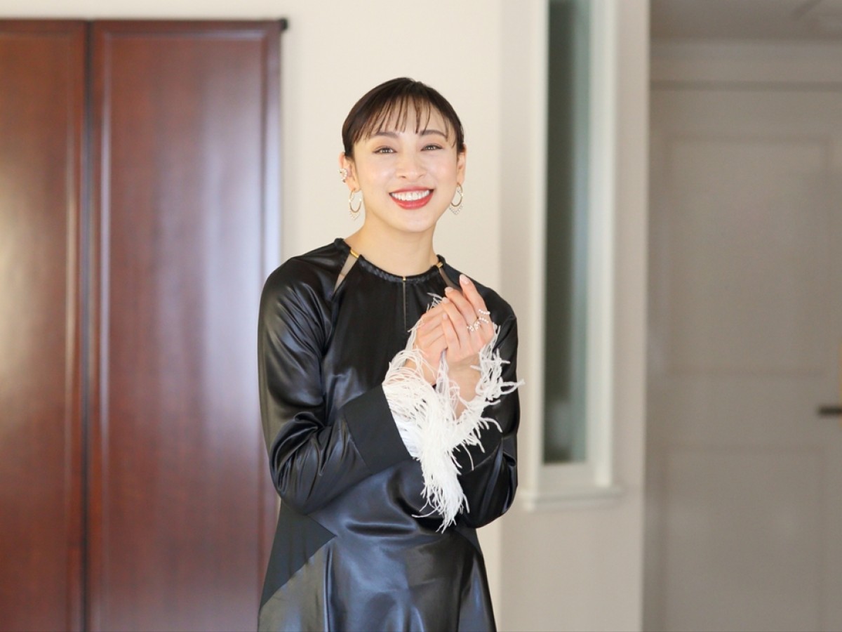 音月桂、宝塚卒業から歩んだ濃厚な10年　受け身の姿勢からハングリーに変化
