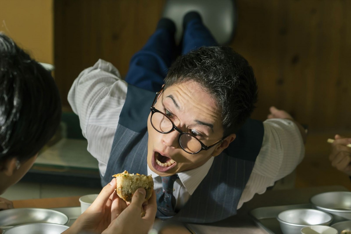 『おいしい給食』で共闘！　市原隼人×綾部真弥監督が明かす、幻のシーン＆“企業秘密”アフレコの裏側