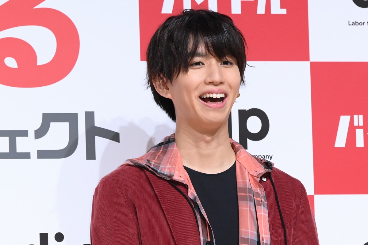 はじめしゃちょー、乃木坂46・齋藤飛鳥を目の前にドギマギ「かわいい！」