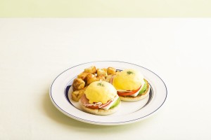 「Eggs ’n Things」春の期間限定メニュー登場！