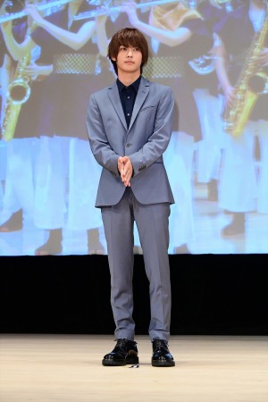 神尾楓珠、映画『20歳のソウル』完成披露舞台あいさつに登場