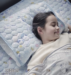 『PEANUTS』寝装品の春夏アイテムを4月初旬から発売