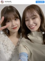 （左から）渡邉理佐、佐々木久美　※「佐々木久美」インスタグラム