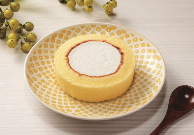 ローソン7代目「プレミアムロールケーキ」発売決定！　リニューアル記念したパフェも登場