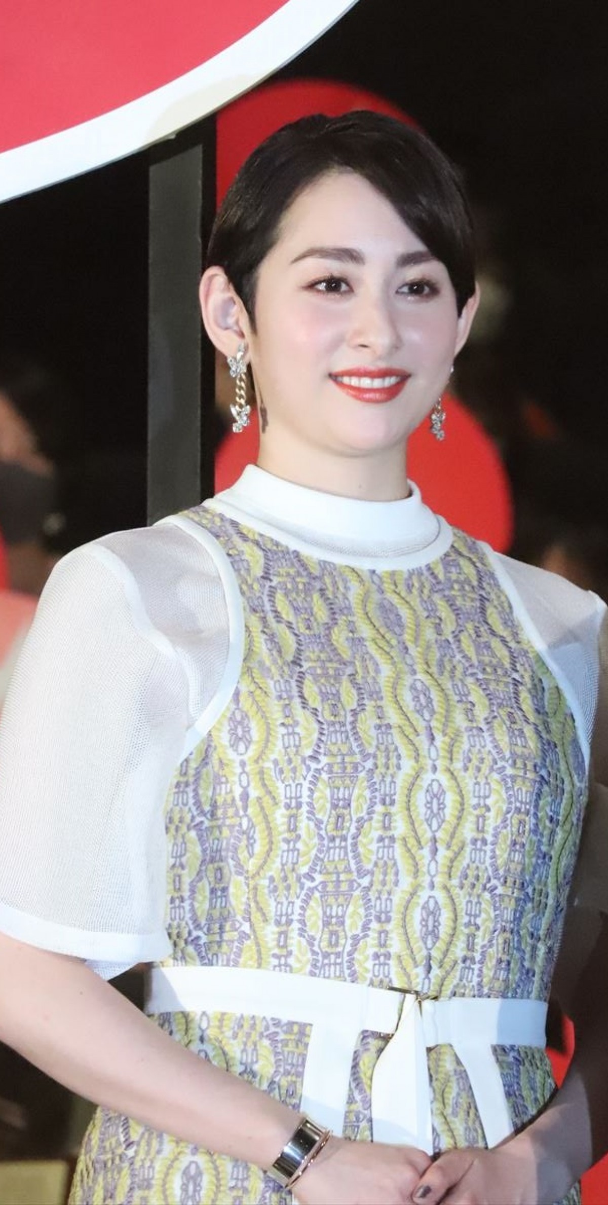 長澤まさみ、『シン・ウルトラマン』巨大化シーン初告白に歓喜も「1人で地味に撮影してました」
