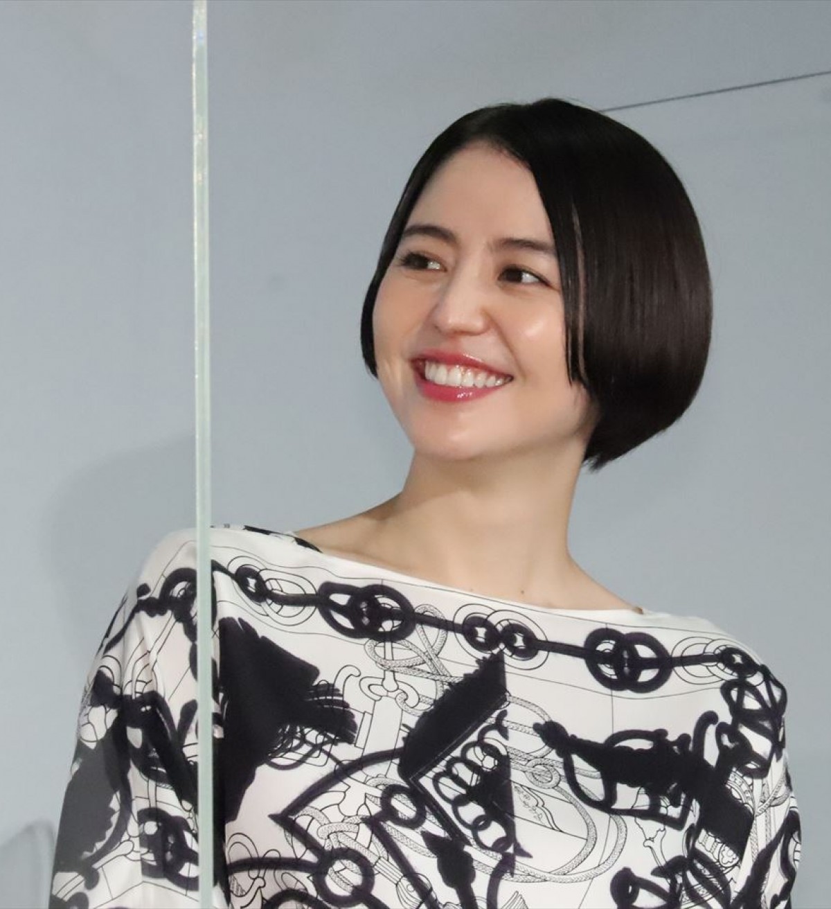 長澤まさみ、『シン・ウルトラマン』巨大化シーン初告白に歓喜も「1人で地味に撮影してました」