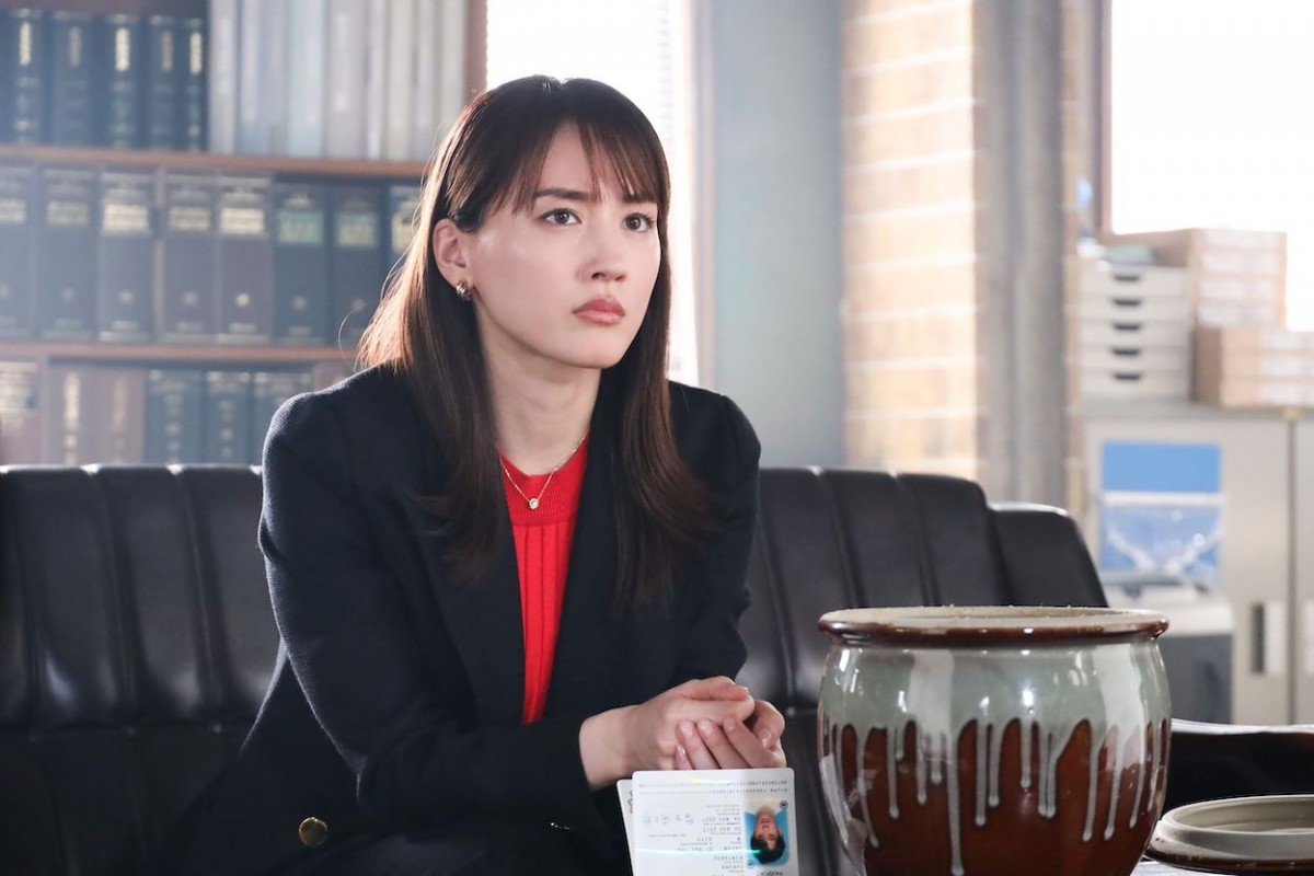 『元彼の遺言状』第8話　“篠田”大泉洋、“麗子”綾瀬はるかに殺人犯として追われていることを告白
