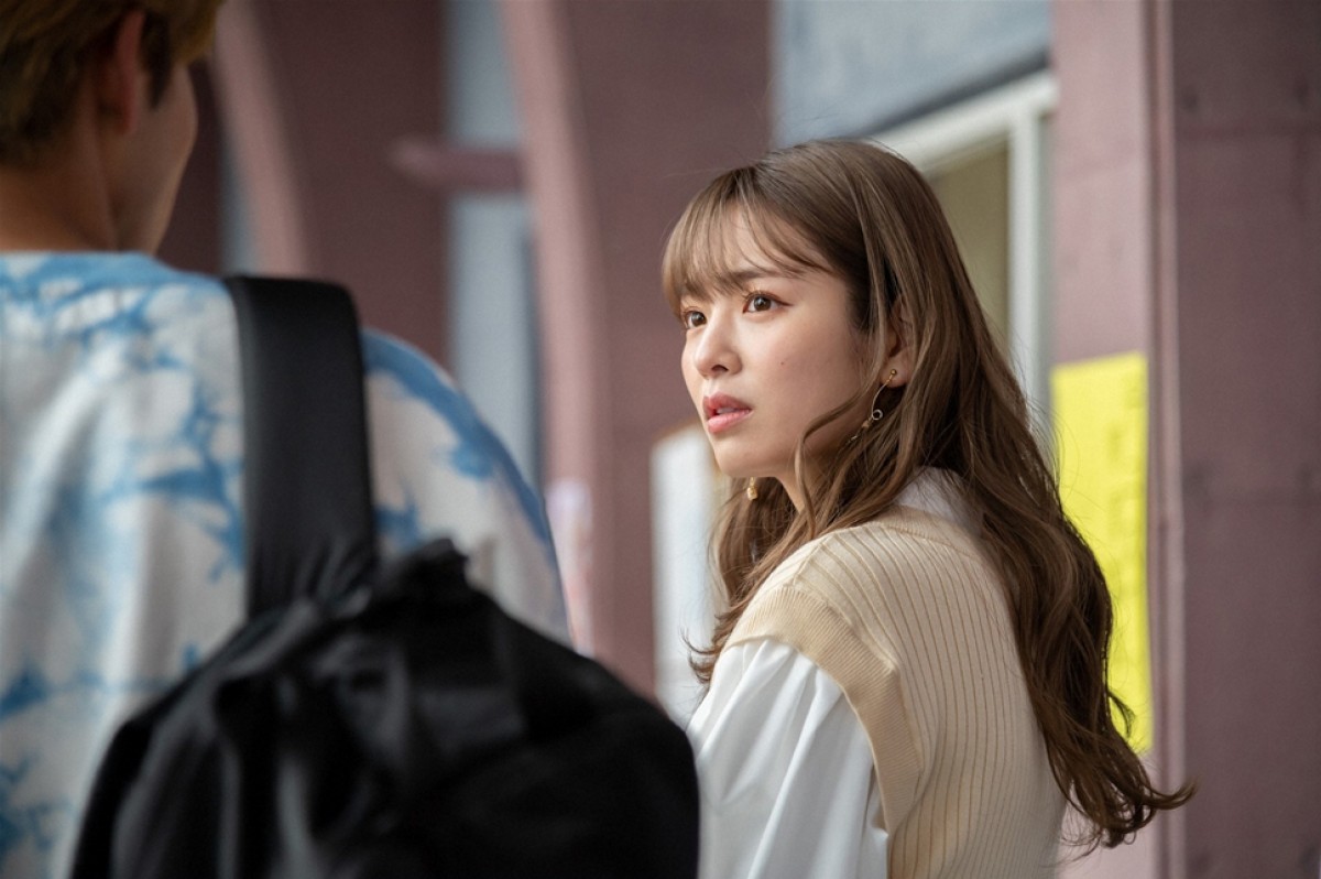 『明日、私は誰かのカノジョ』第6話　彼氏も仕事も失った“彩”宇垣美里、“雪”吉川愛に全てを話し始める
