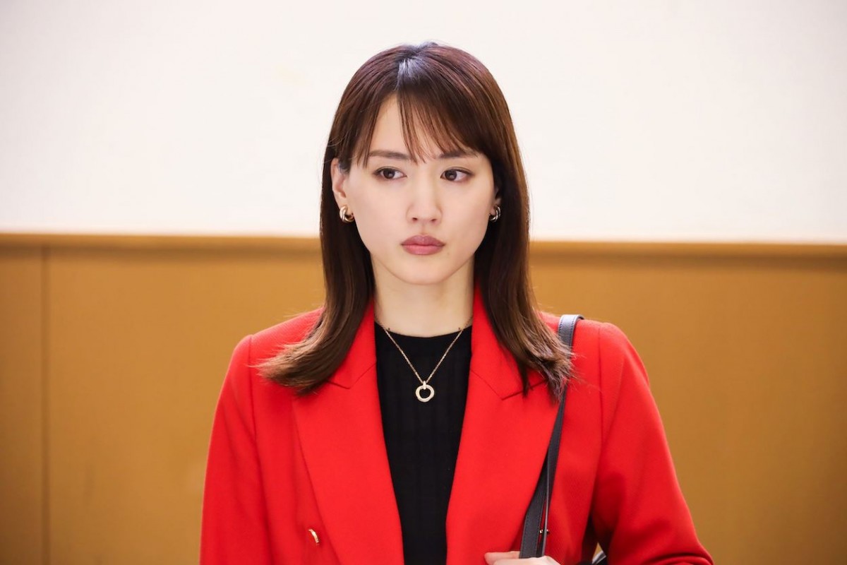『元彼の遺言状』第9話　“麗子”綾瀬はるか、“篠田”大泉洋の無実を証明するために奔走