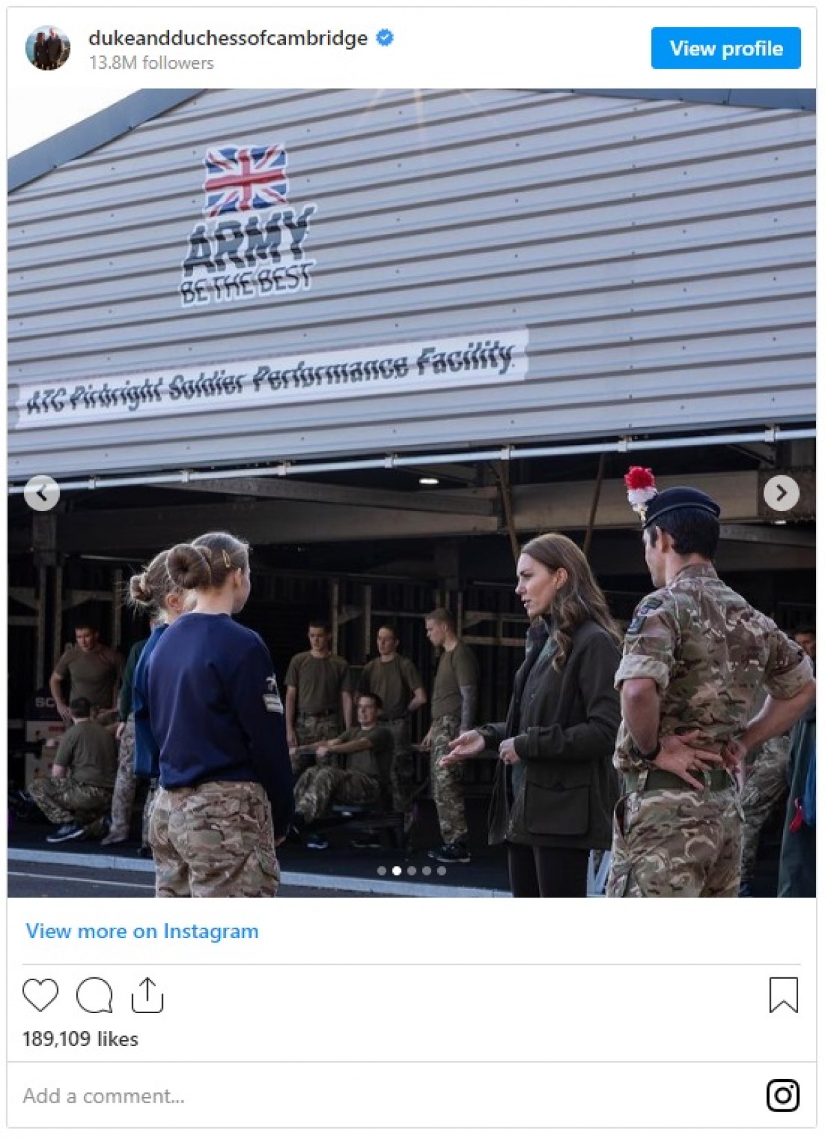 英王室キャサリン妃、軍隊記念日にミリタリールックをSNSで公開