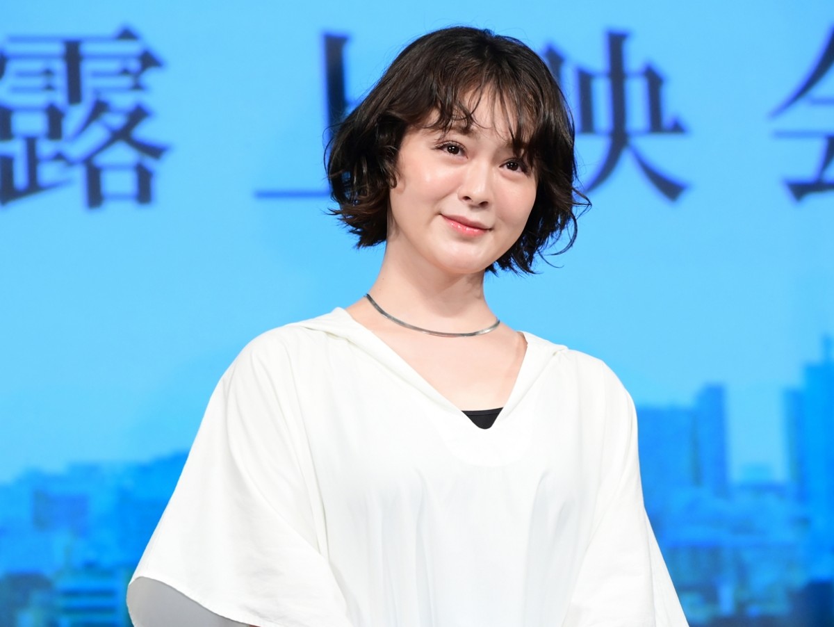貫地谷しほり「女子高生は無理」制服NG告白　20代前半の設定でも「無理あった」