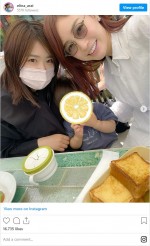 新井恵理那、親友らと3ショット ※「新井恵理那」インスタグラム