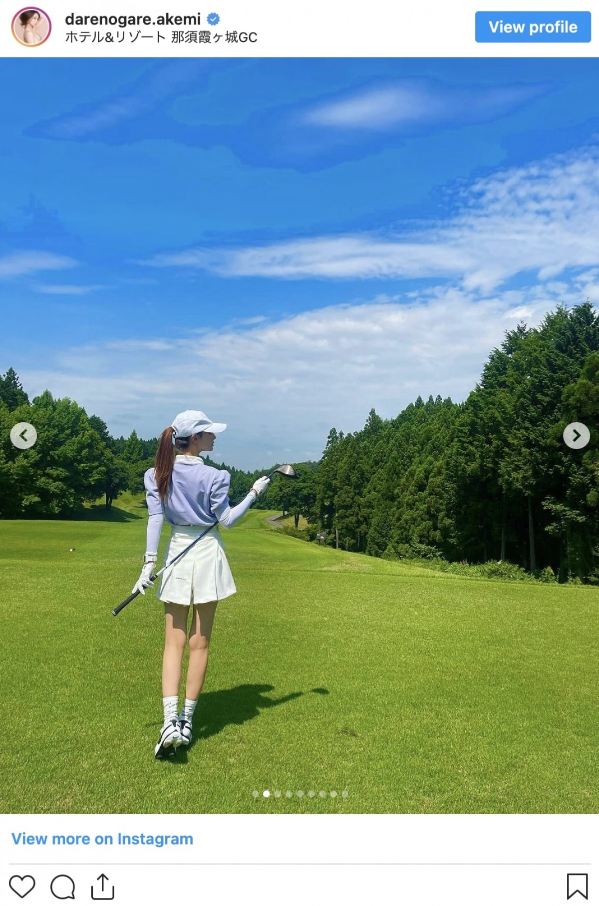 ダレノガレ明美、ミニスカゴルフウェアでゴルフ満喫「3ヶ月でスコア98！」