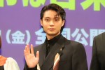 磯村勇斗、映画『異動辞令は音楽隊！』完成披露試写会に登場