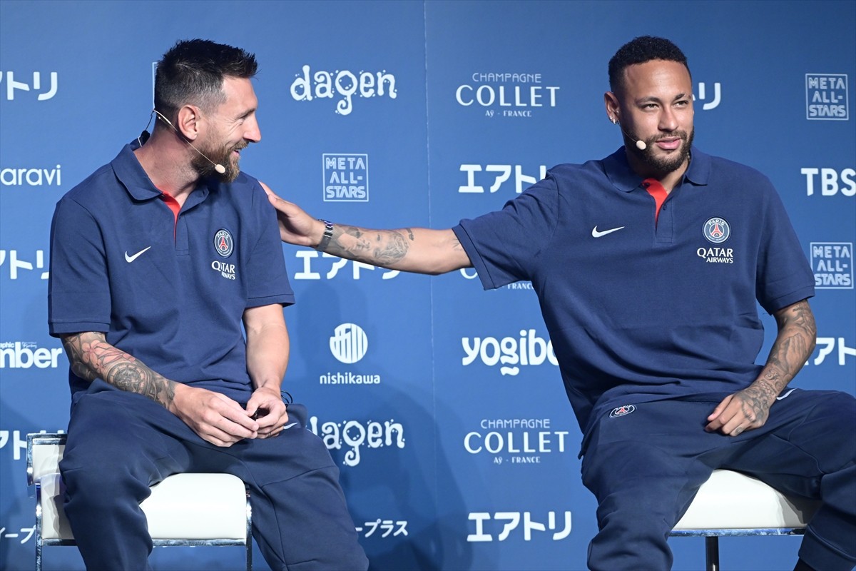 メッシ、ネイマール、エムバぺら“PSG”が来日！　日本サッカーの印象を語る