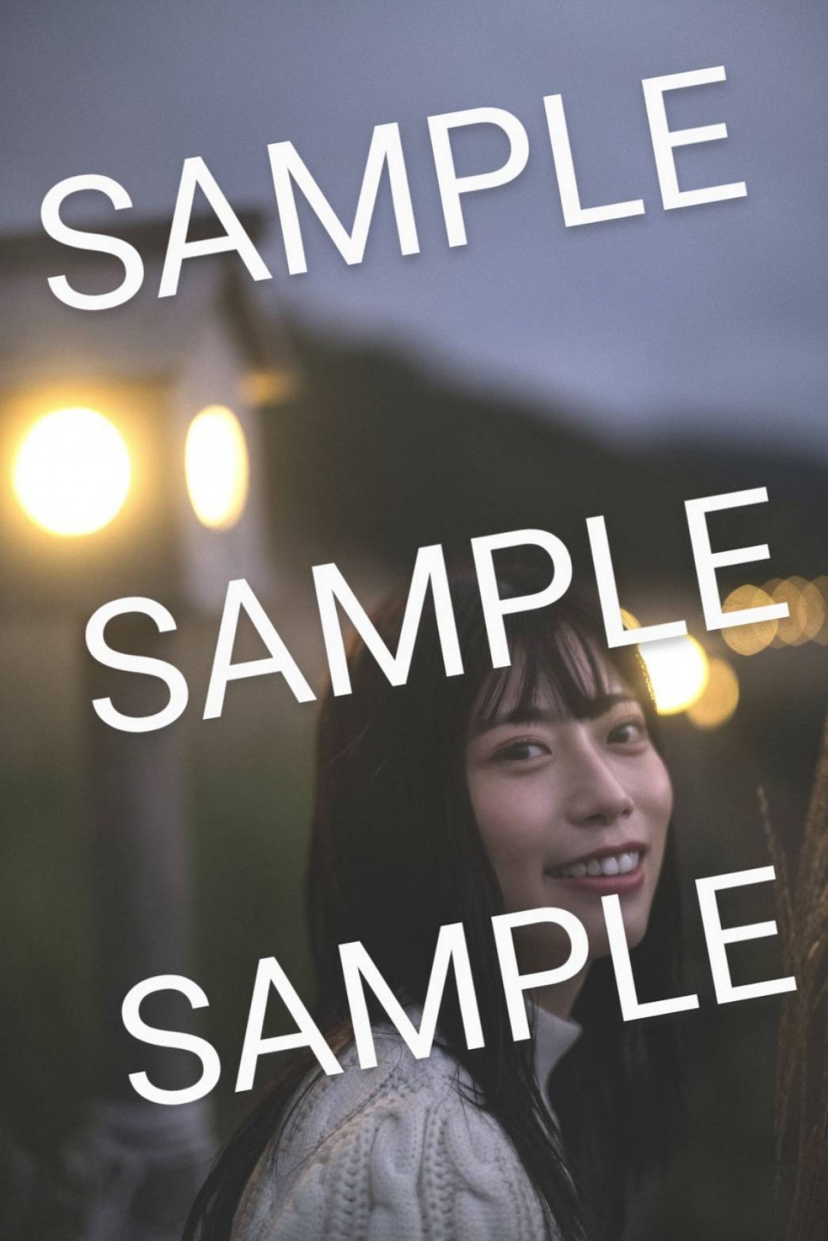日向坂46・東村芽依1st写真集、店舗別特典ポストカード全13種類の絵柄を公開