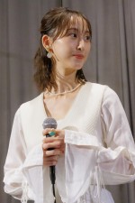 映画『よだかの片想い』プレミア試写舞台あいさつに登壇した松井玲奈