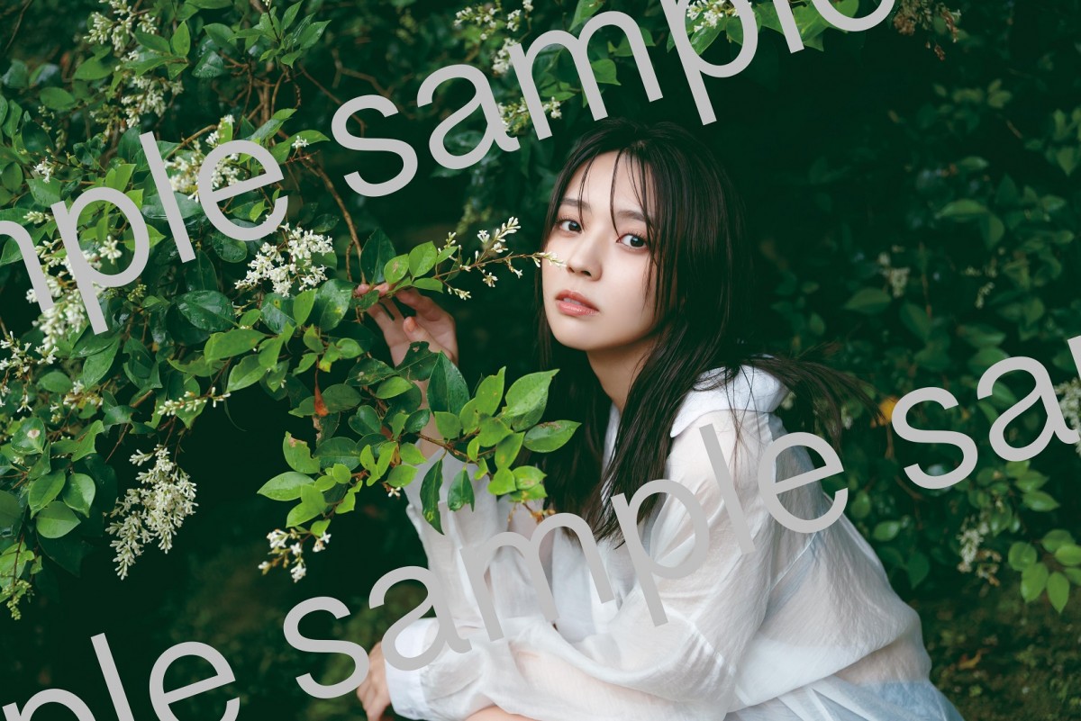 櫻坂46・小林由依2nd写真集、特典ポストカード全6種公開