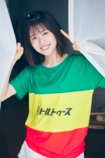 「週刊少年サンデー」41号に登場する日向坂46・松田好花