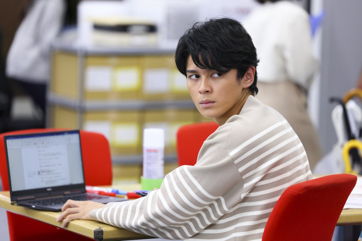 『エルピス』“恵那”長澤まさみと“斎藤”鈴木亮平が密室で2人きり　ネット興奮「艶かしい」
