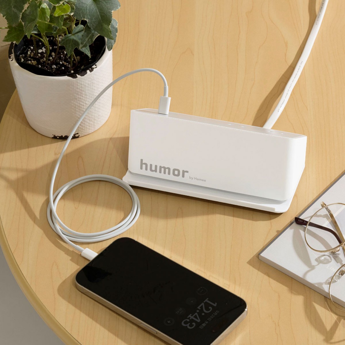 221012_humor AC＆USB TAP COMPACT