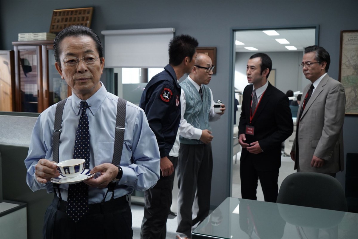 『相棒』“笑う死体”の謎に挑む特命係　元芸人の最期の瞬間に何が!?