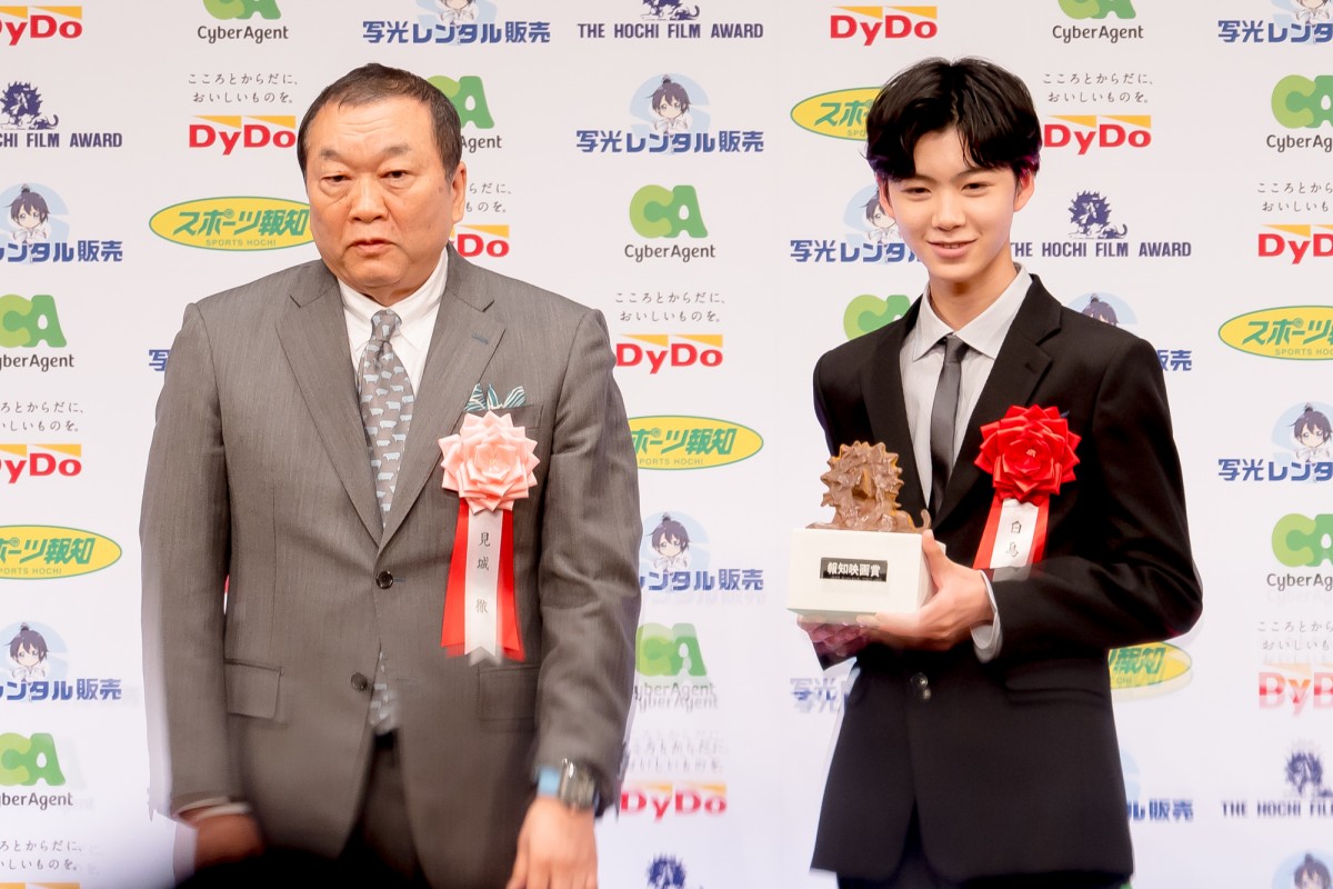 福山雅治「報知映画賞」で主演男優賞　『ガリレオ』シリーズでの受賞に喜び