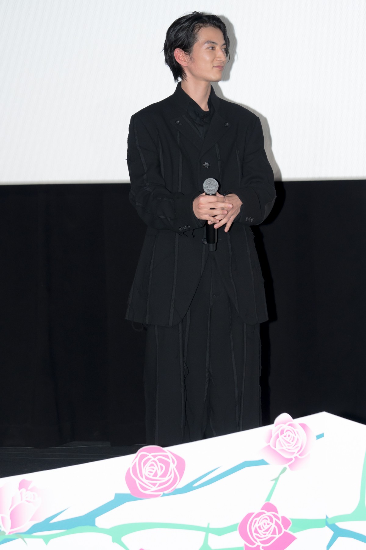 松本穂香＆玉城ティナらが恋愛トーク　「恋人が異性と2人で飲みに行くことは浮気？」に回答