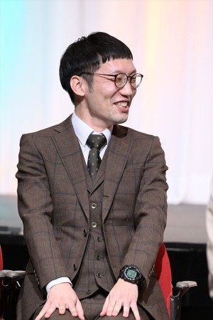 男性ブランコ・平井まさあき、「M-1グランプリ2022」決勝進出者発表会見に登場