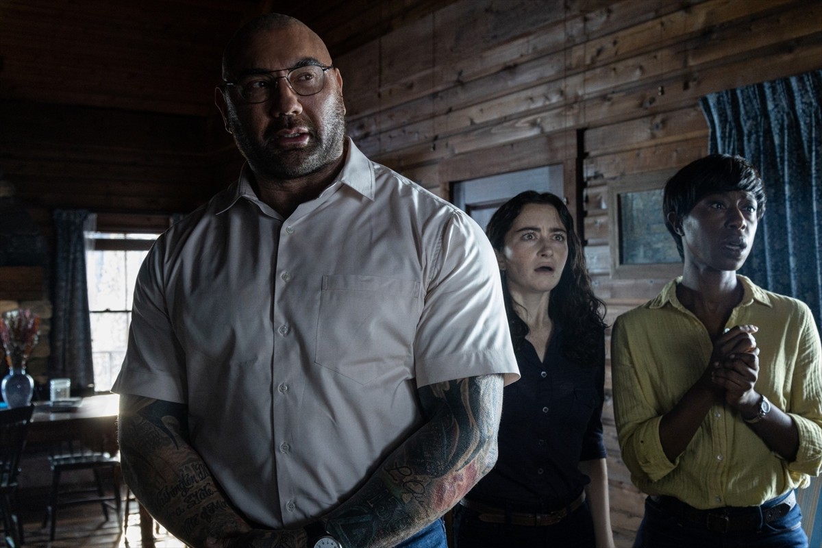 M.ナイト・シャマラン監督最新作『ノック 終末の訪問者』、2023年4月7日公開決定　予告映像＆ポスタービジュアル初解禁