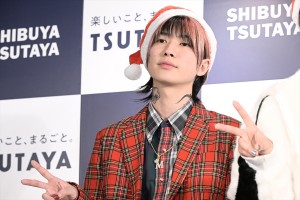 DJまる、『大炎上 レペゼンフォックス 1st Artist BOOK』刊行記念イベントに登場