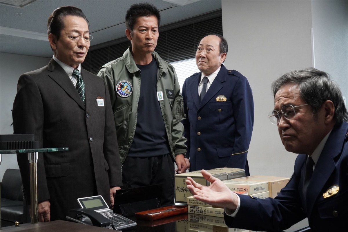 『相棒』伊丹刑事が人妻に横恋慕！　恋に揺れる男の窮地に特命係が立ち上がる
