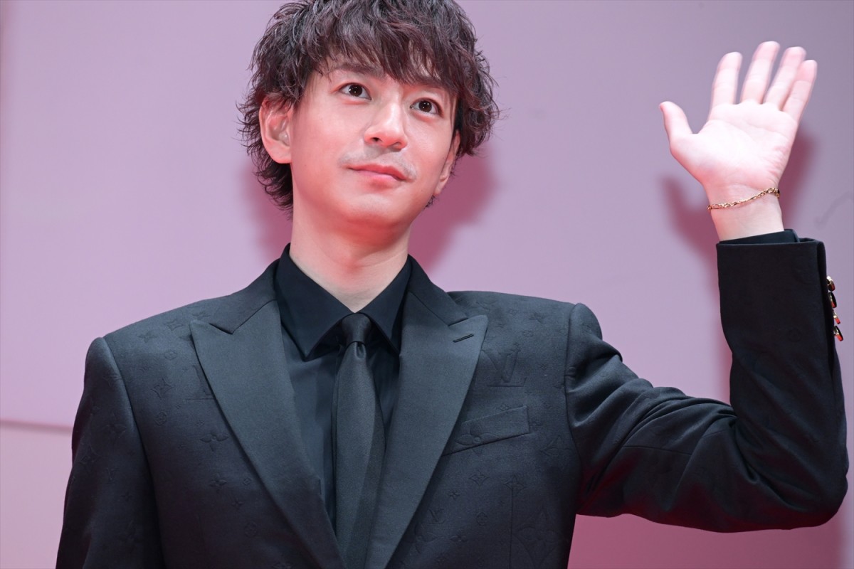 横浜流星、「原作をリスペクト」覚悟を持って銀髪に　『嘘喰い』ジャパンプレミア