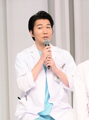 高橋努、『ドクターホワイト』取材会に登場