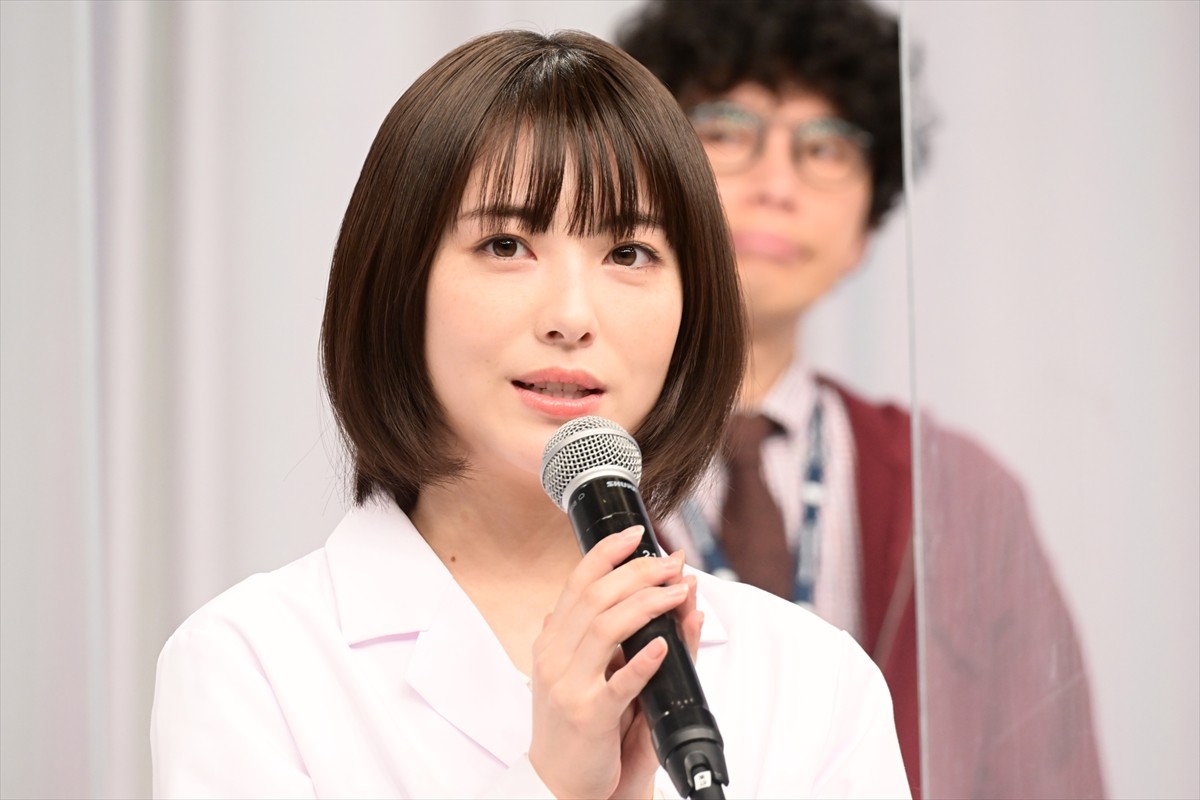 浜辺美波、人に負けない能力は“睡眠”　休憩時間でも「がっつり本気で落ちれる」