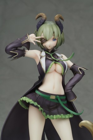 Vtuberユニット「ハニーストラップ」の“堰代ミコ”がフィギュアに！