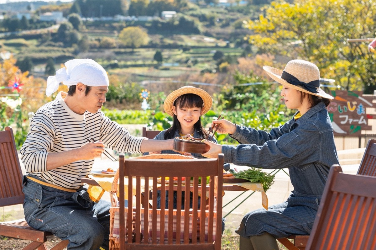 亡くなった妻が10歳の小学生に生まれ変わり！　『妻、小学生になる。』今夜スタート