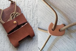 「だっこ猫スマホポシェット」