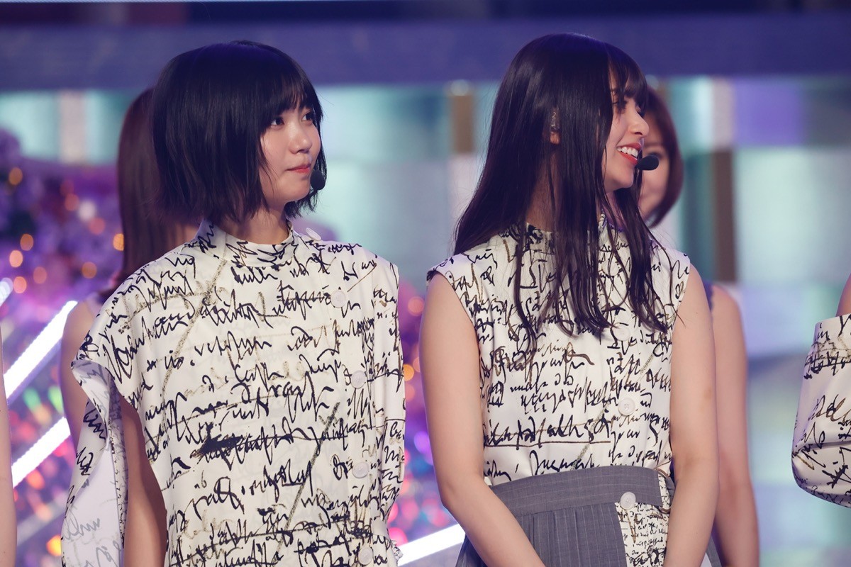 乃木坂46キャプテン・秋元真夏、新センター中西アルノを「全力でサポートしたい」