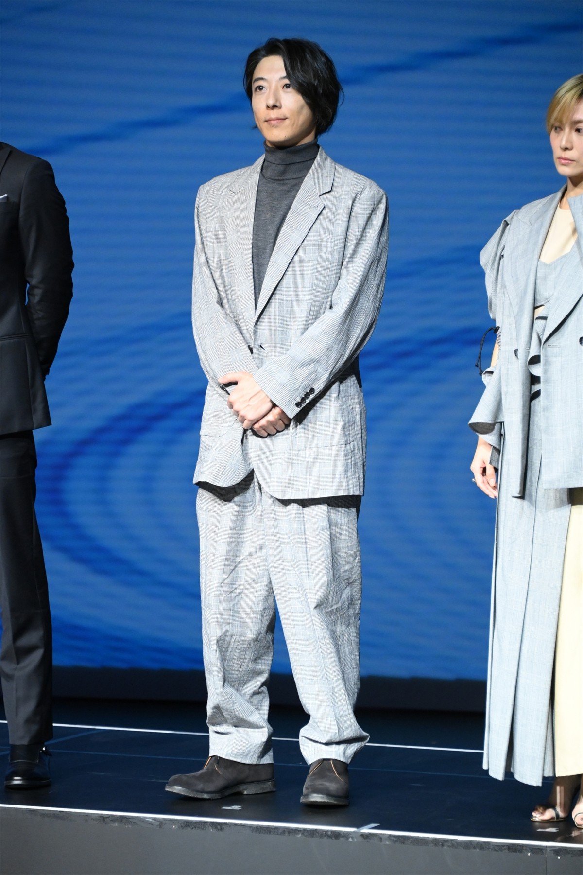 高橋一生、役作りで筋肉モリモリ→新調したスーツ作り直し　柴咲コウ「身長も伸びた？」