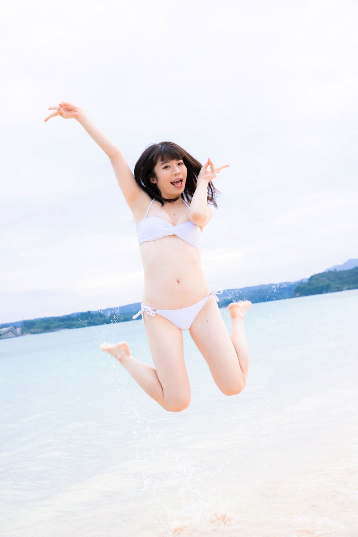 「うたた寝シエスタ」山田愛穂、“ありのままの姿”見せた初デジタル写真集
