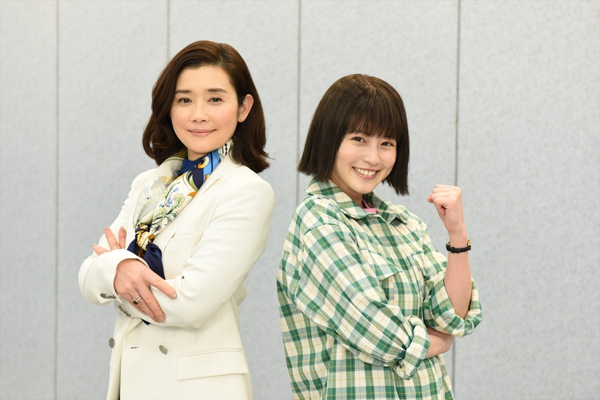 石田ひかり(左)、今田美桜(右)主演『悪女(わる)~働くのがカッコ悪いなんて誰が言った?~』に特別出演