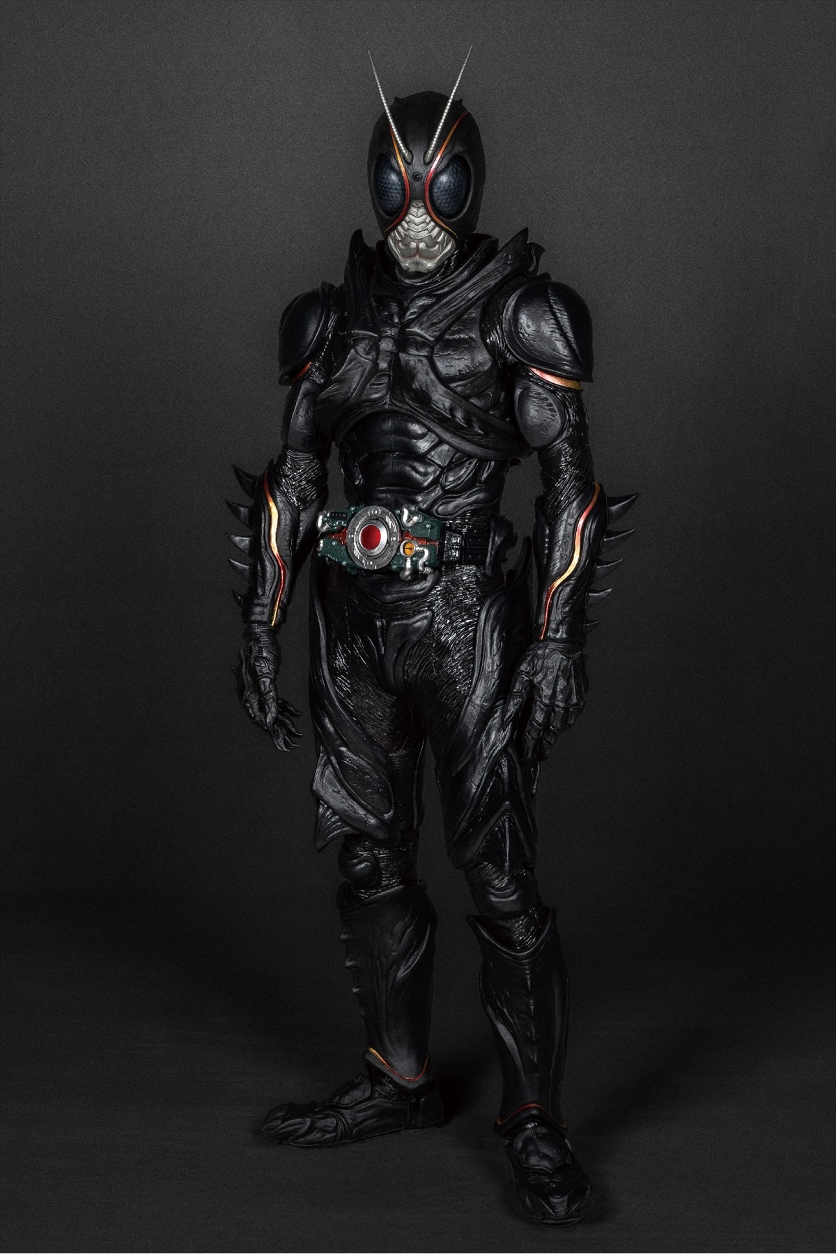 西島秀俊×中村倫也『仮面ライダーBLACK SUN』ビジュアル解禁　今秋の配信決定