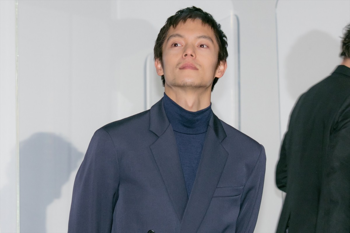 窪田正孝「言霊はあるんです」 植物への声掛けの有効性を力説