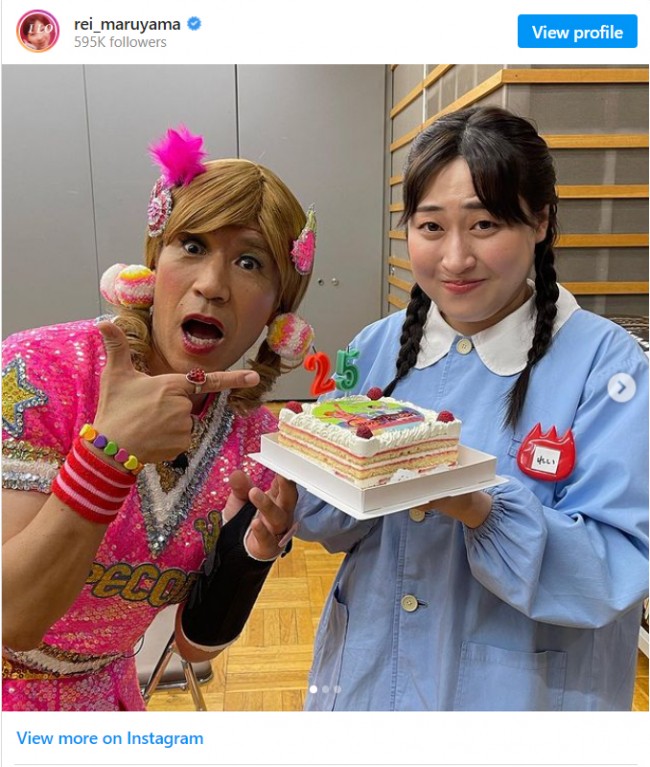 16年ぶりのレギュラー番組で復活をしたゴリエ(左)と娘役の丸山礼(右) ※「丸山礼」インスタグラム