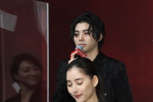 村上虹郎、映画『バスカヴィル家の犬　シャーロック劇場版』完成報告会に登場