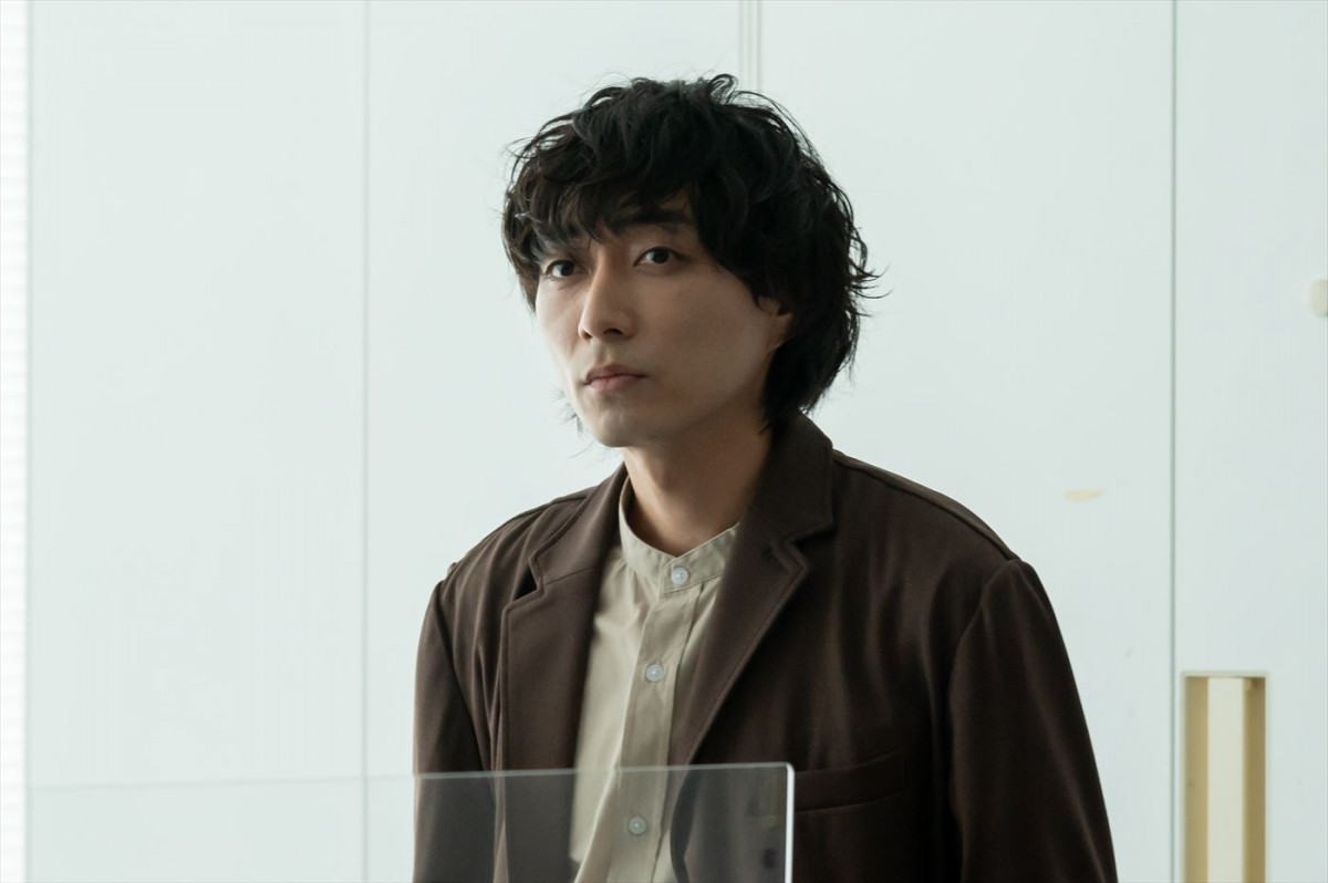 茅島みずき演じるミステリアスで美しい謎の転校生の狙いは…『教祖のムスメ』主題歌入り特報、30秒予告
