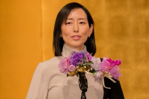 木村多江、「第30回橋田賞」授賞式に登場