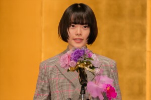 杉咲花、「第30回橋田賞」授賞式に登場