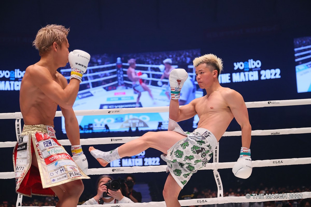 『THE MATCH』対戦表明から6年7ヵ月　那須川天心が判定で武尊に勝利